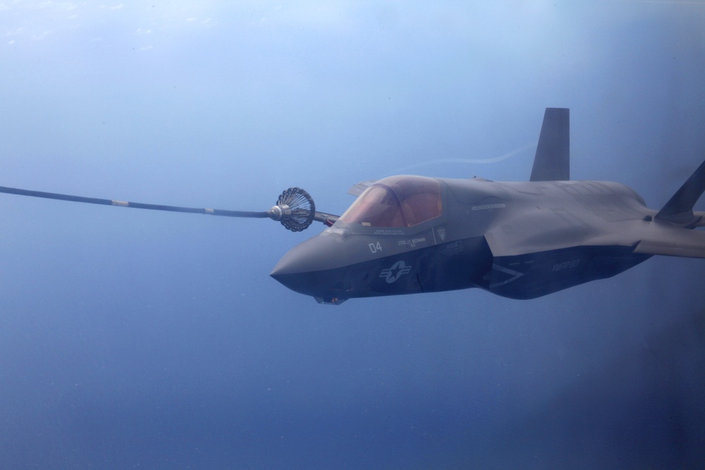 KC-130s, F-35s hook up for refueling operations