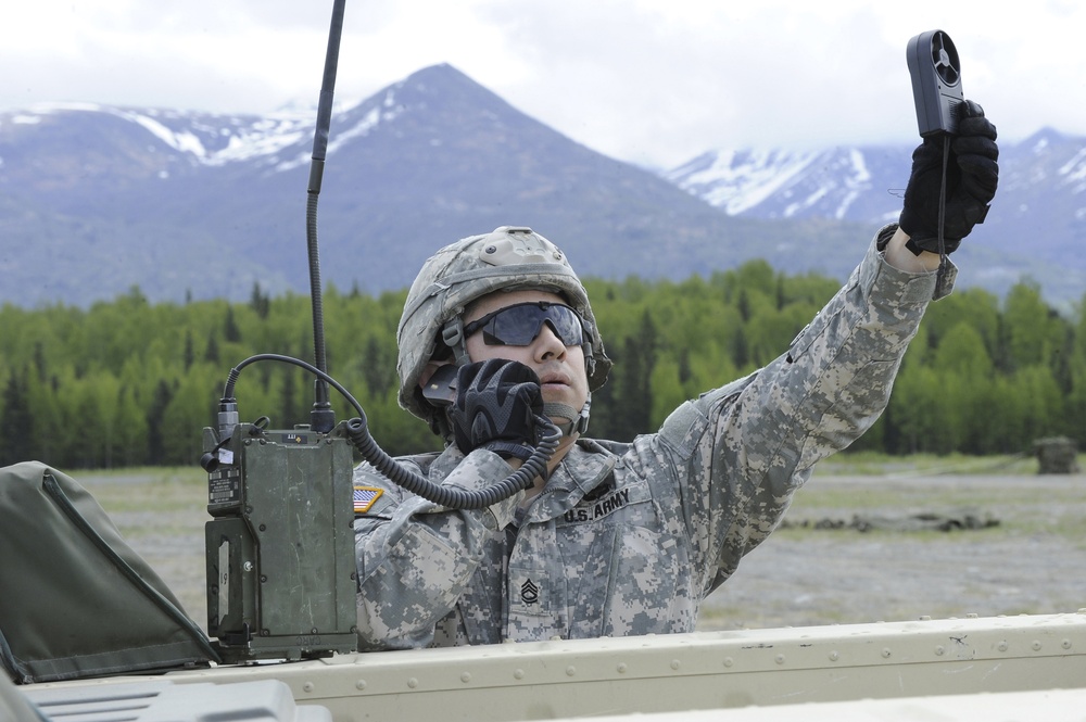 Arctic paratroopers conduct Operation Spartan Reach