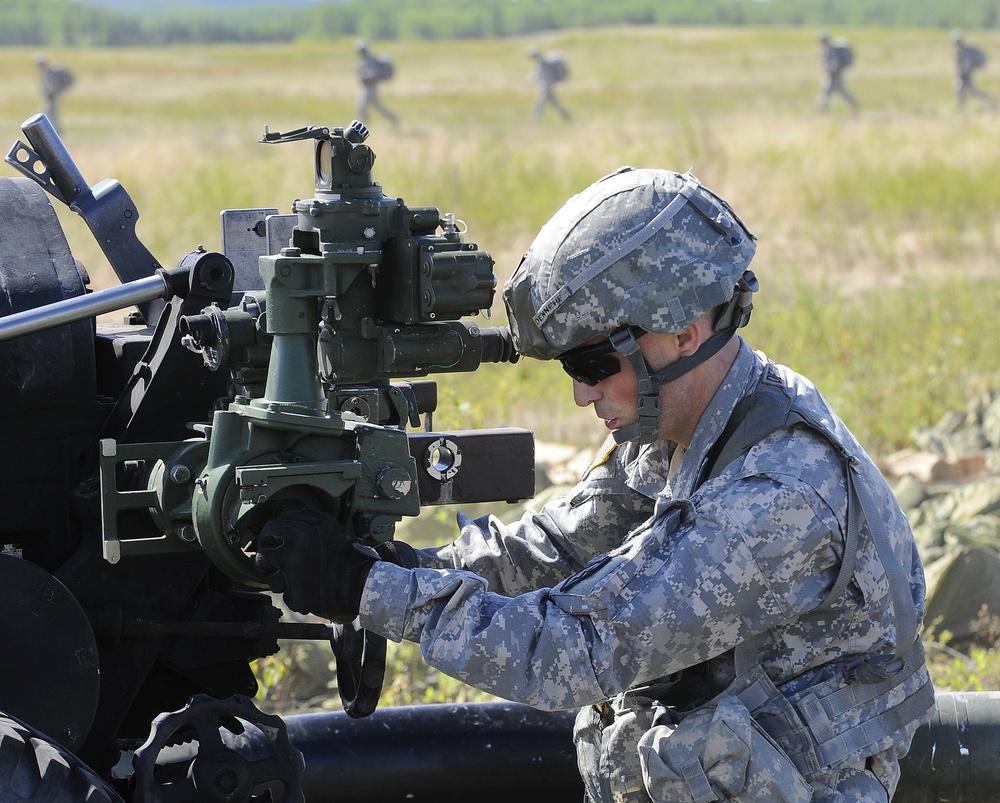 Arctic paratroopers conduct Operation Spartan Reach