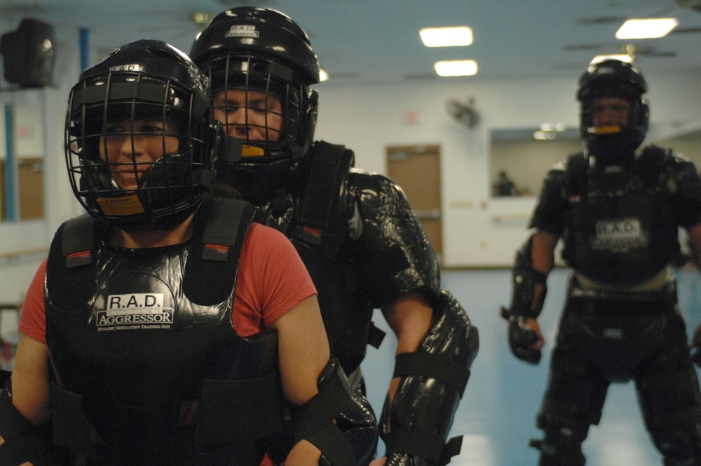 Free defense class offered for women