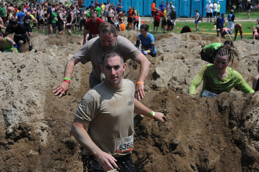 Mass. ANG airmen take on Boston Tough Mudder
