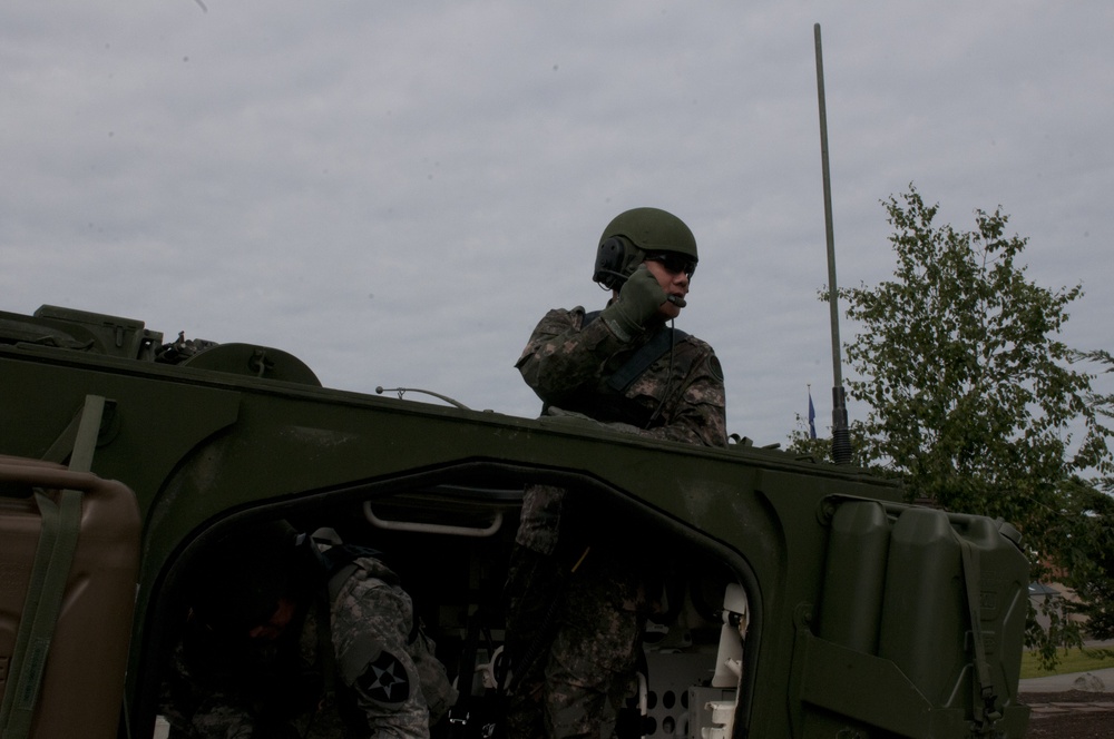 2nd Stryker Brigade soldiers show ROK Army officer capabilities of Stryker vehicle