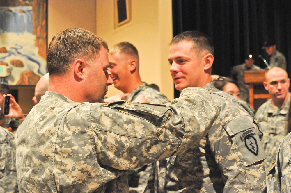 Spartan paratroopers earn the Torch