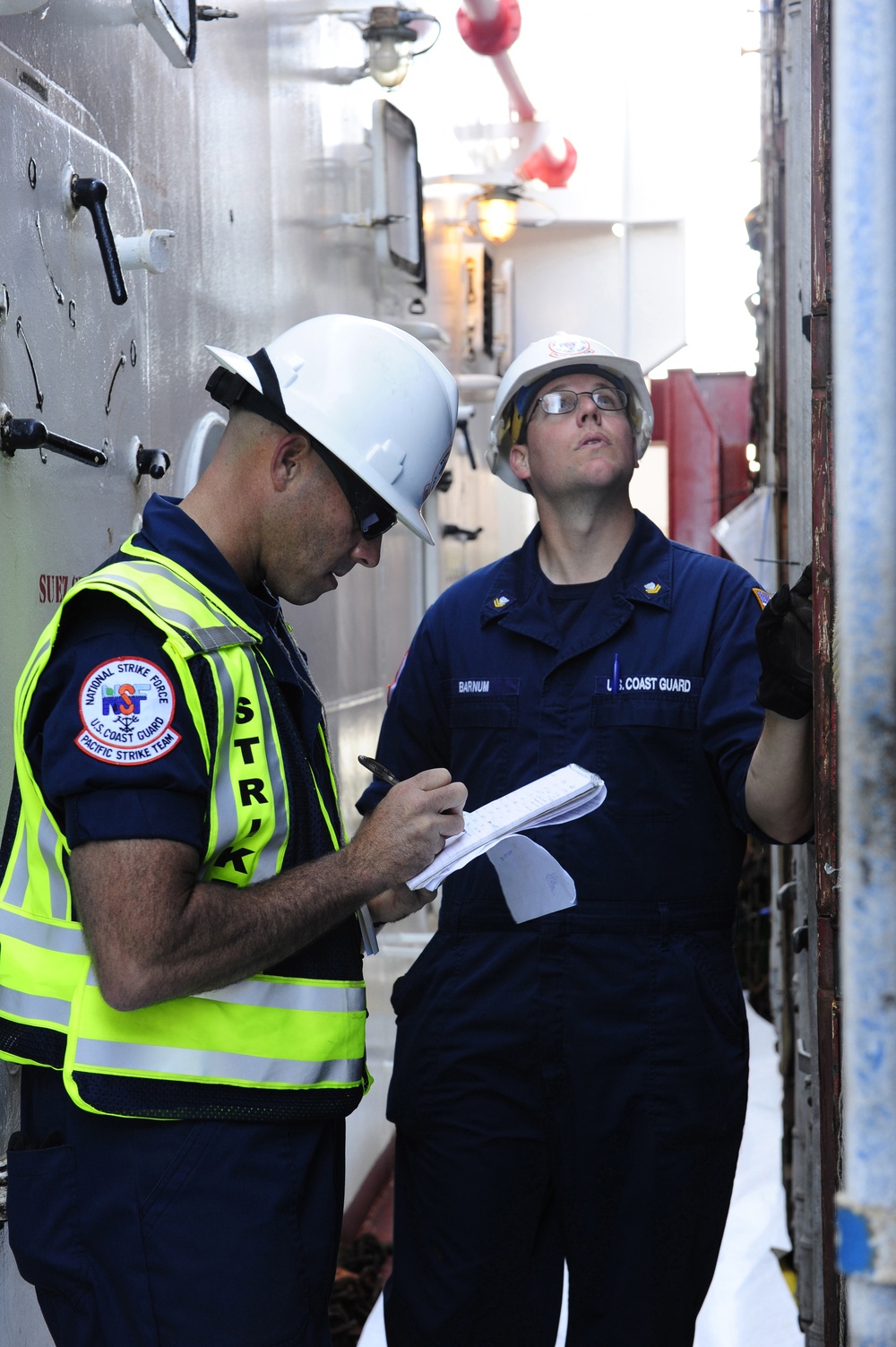 Responders prepare for cleanup aboard BBC Arizona
