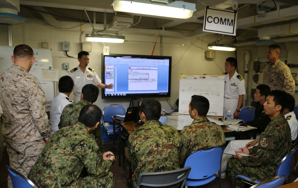 11th MEU works with Japanese Self Defense Force during Exercise Dawn Blitz