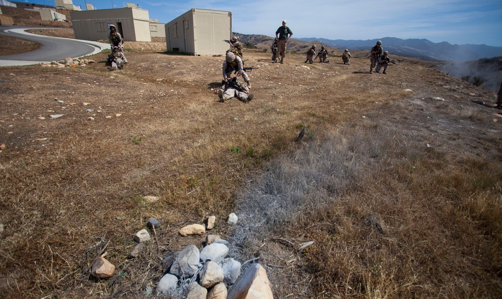 Training for the New Face of Modern Warfare with Headquarters &amp; Headquarters Squadron