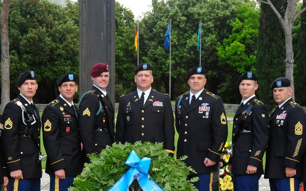 36 ID honored in Italy