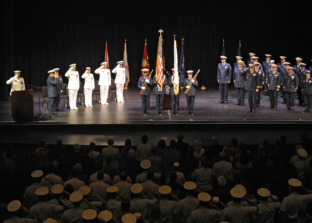 Coast Guard Sector St. Petersburg holds change of command