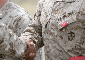 Marines decorated for heroic actions in Afghanistan