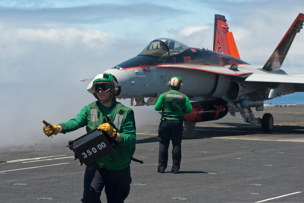 USS Carl Vinson flight deck action