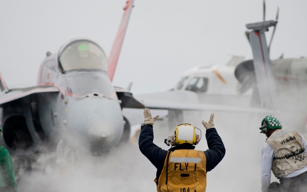 USS Carl Vinson flight deck action