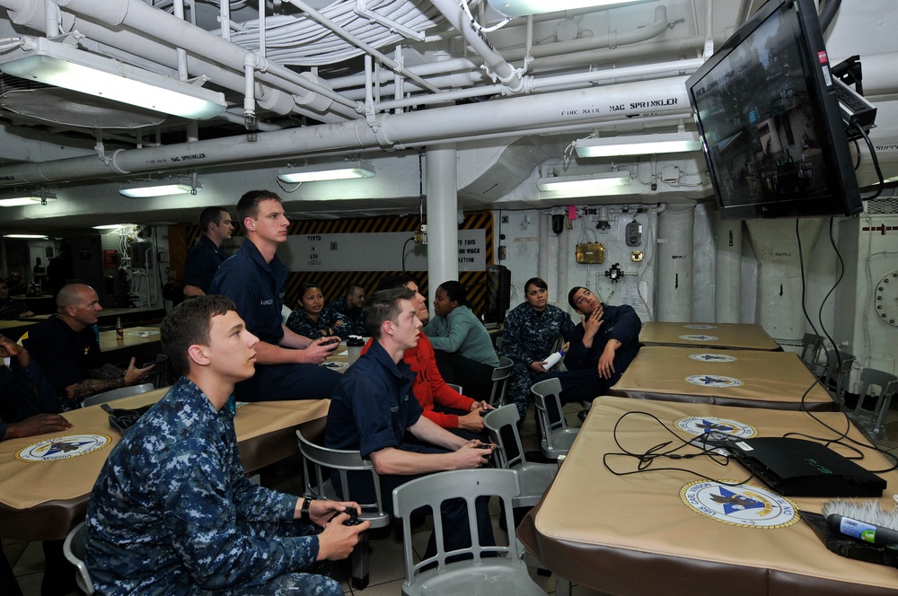 Sailors participate in video game tournament