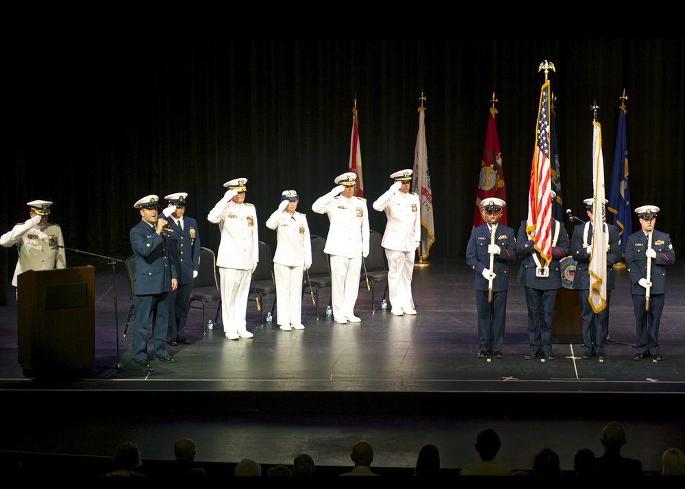 Coast Guard Sector St. Petersburg holds change of command