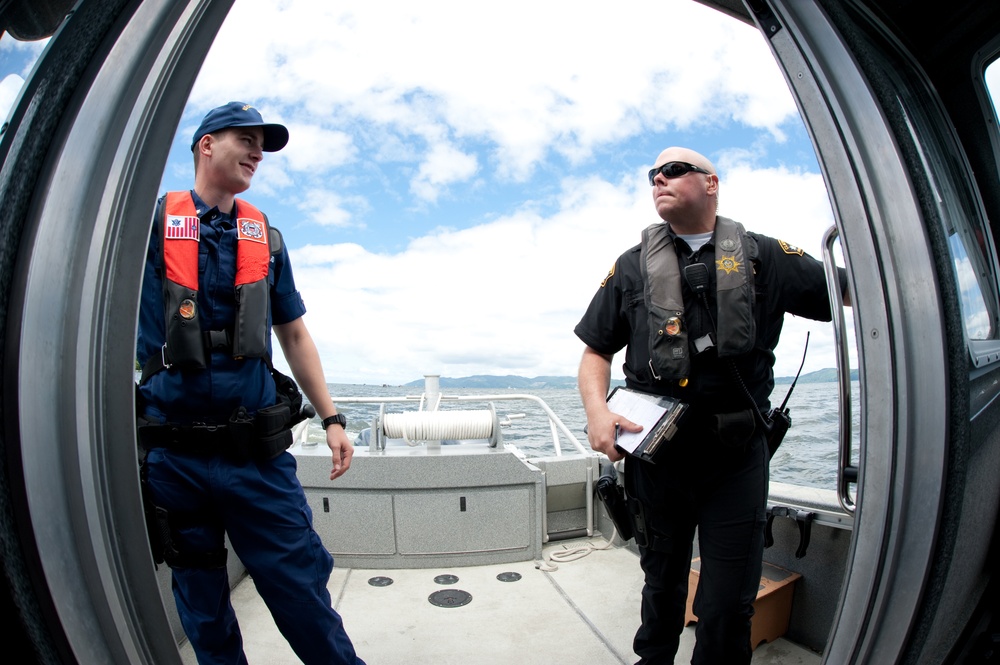 Coast Guard, sheriff's office work hand-in-hand