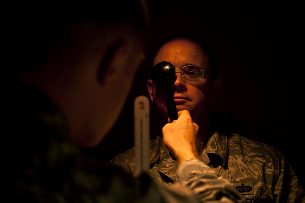 DVIDS Images Optometry Clinic at Nellis [Image 2 of 7]