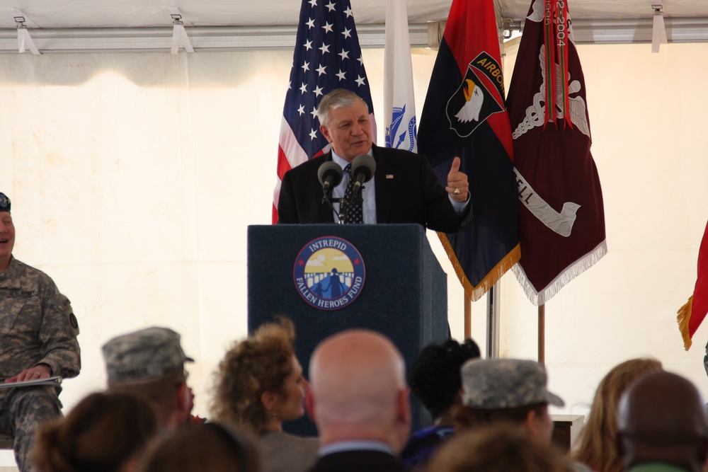 Fort Campbell breaks ground for new injury center