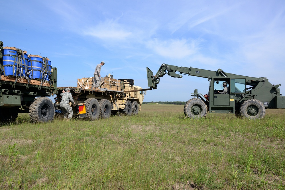 18th CSSB air drop training