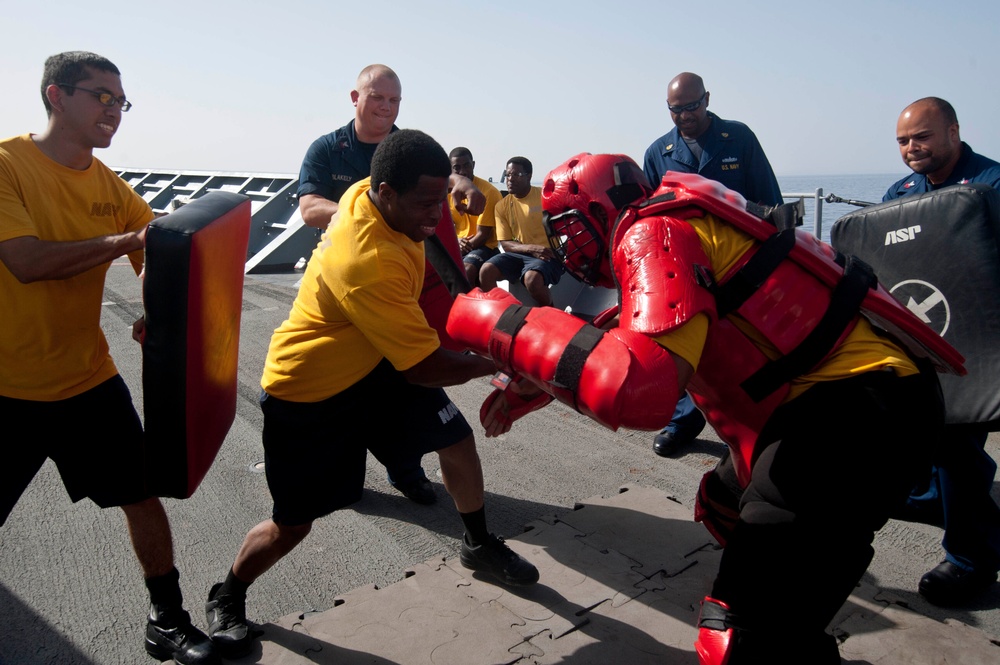 USS Hue City operations