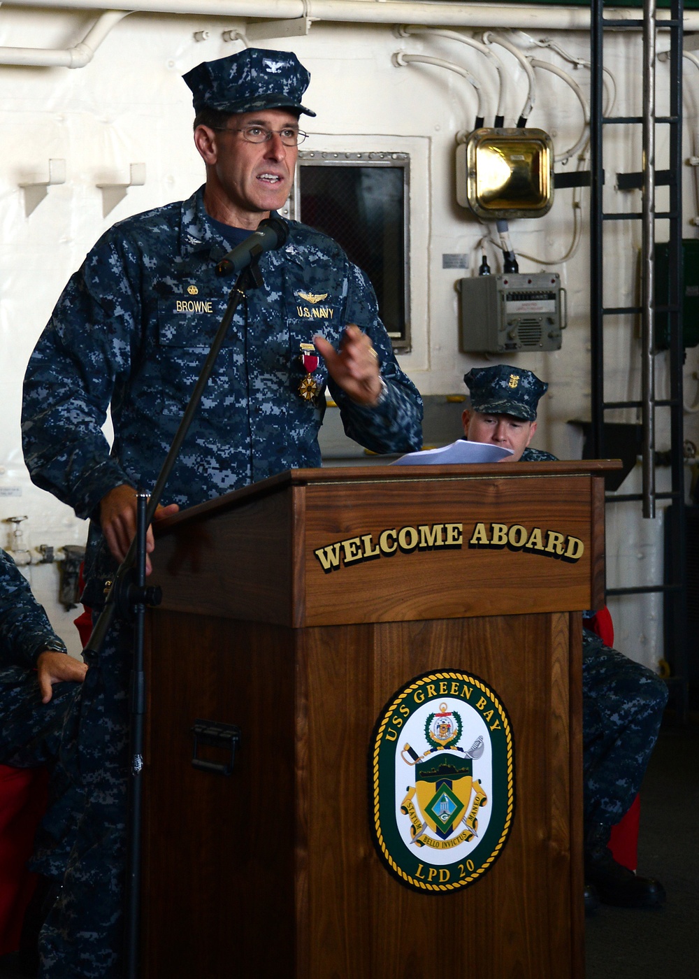 USS Green Bay holds change of command