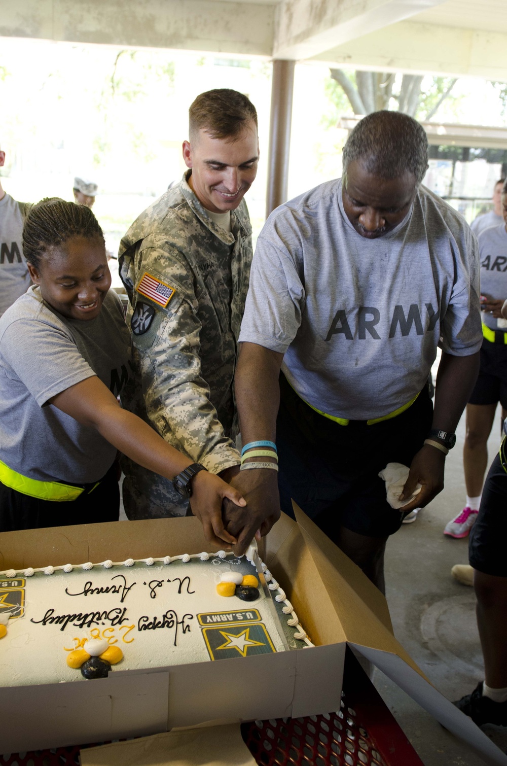 377th TSC celebrates the US Army birthday and Flag Day