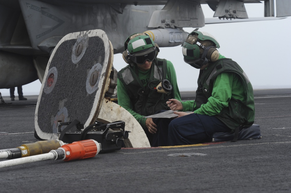 USS Nimitz flight deck operations