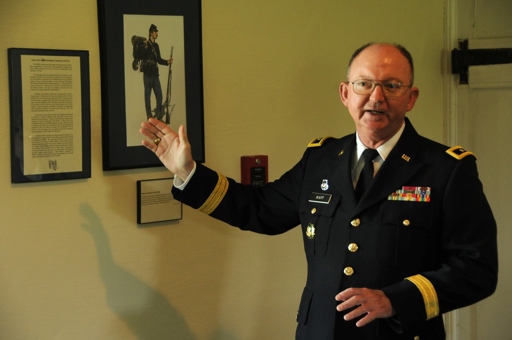 Army Reserve leader visits new exhibit at historic fort