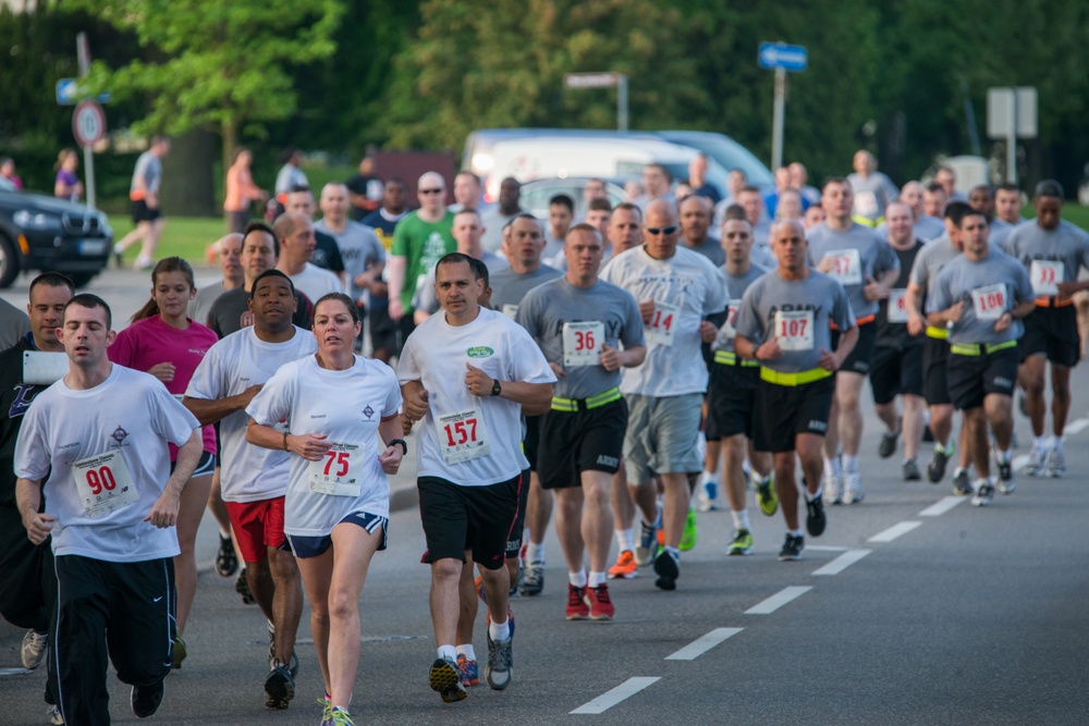 USAG Stuttgart's 238th Army birthday celebration 5 Km run on Patch Barrack