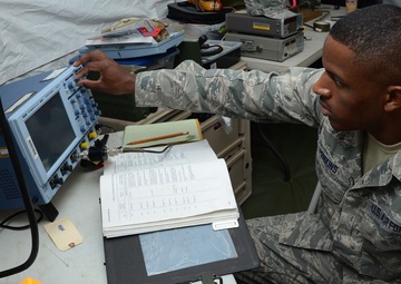 245th ATCS supports Shaw AFB tower operations