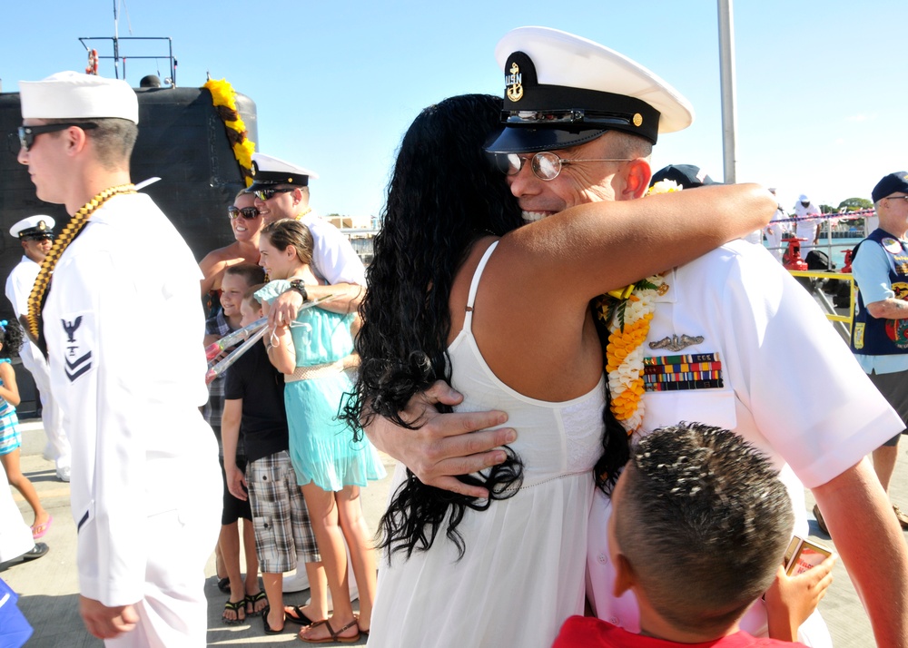 USS Cheyenne returns to Joint Base Pearl Harbor-Hickam