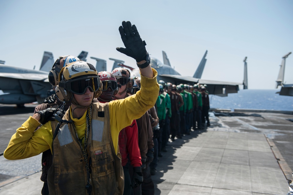 Sailors prepare for mass casualty drill