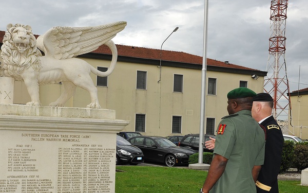 Nigeria Chief of Army Staff Visits USARAF