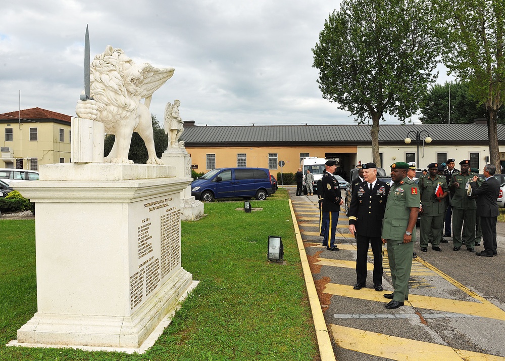 Nigeria Chief of Army Staff Visits USARAF