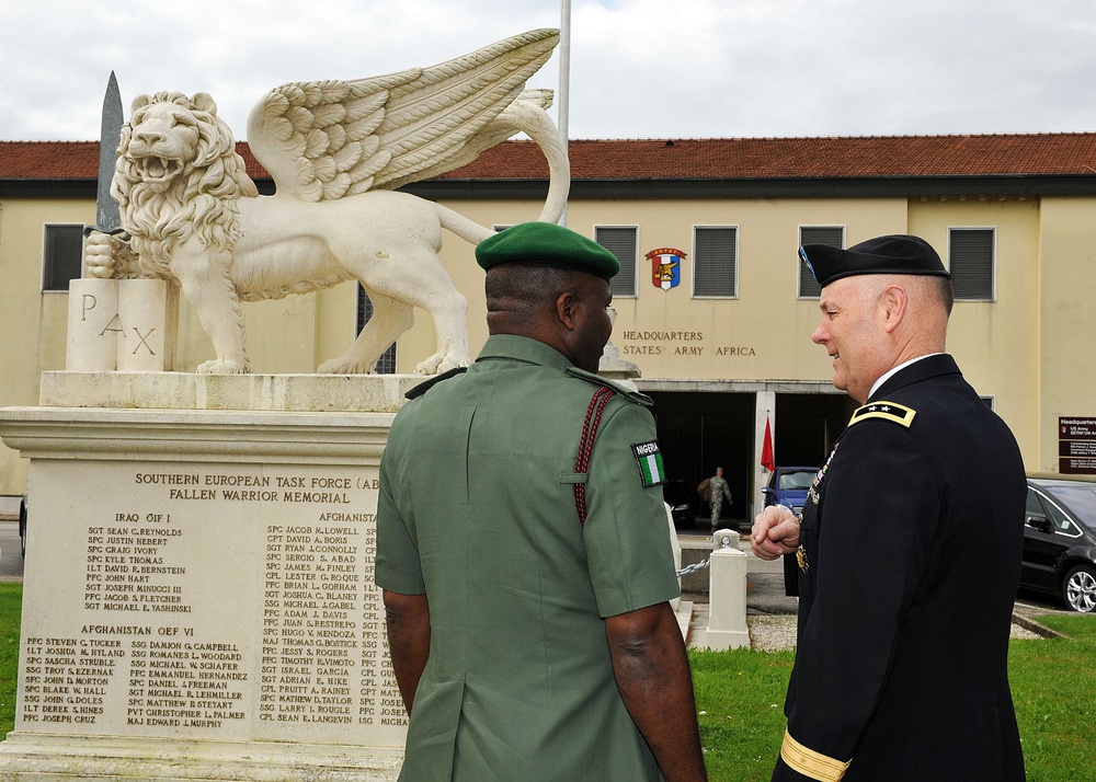 Nigeria Chief of Army Staff Visits USARAF