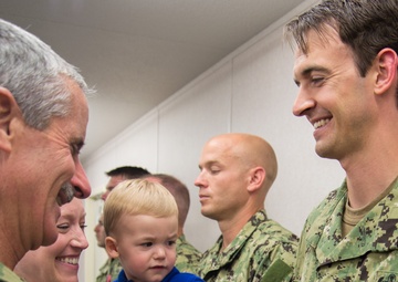 Navy EOD Techs awarded Bronze Stars