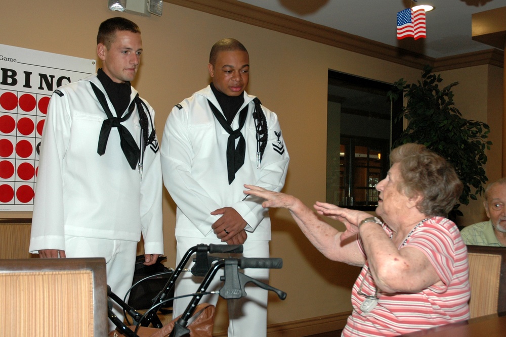 Sailors spend Flag Day with vets