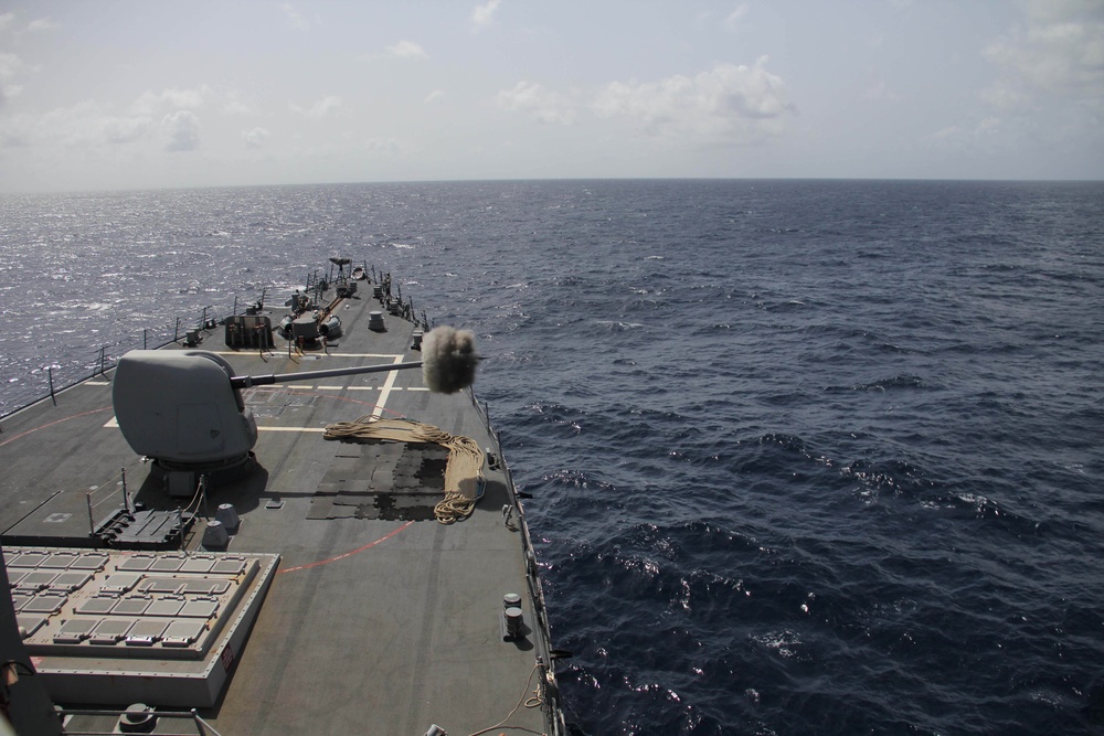 USS Gonzalez live-fire exercise