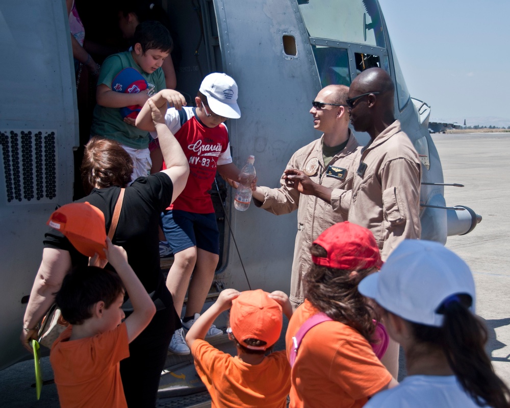 Local students visit NAS Sigonella