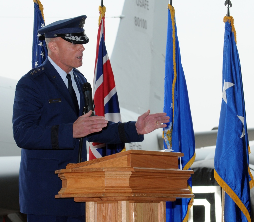100th ARW welcomes new commander