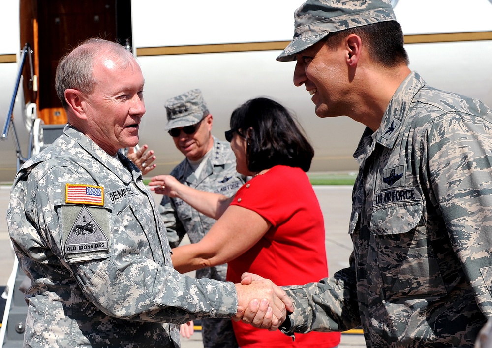 DVIDS - Images - Gen. Martin Dempsey visits Scott