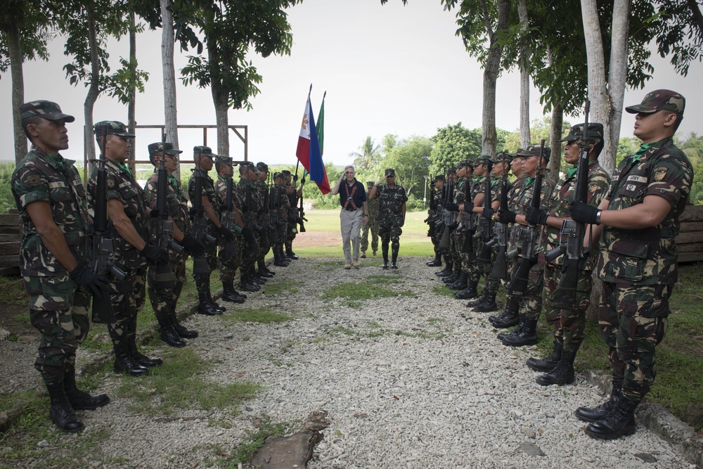 SECNAV visits Philippines