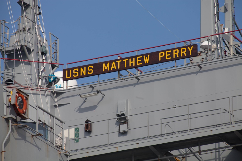 USNS Matthew Perry brings lift capabilities to Brunei