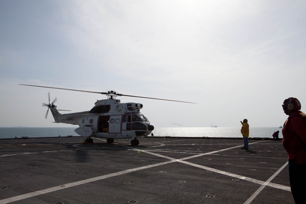 USNS Matthew Perry brings lift capabilities to Brunei