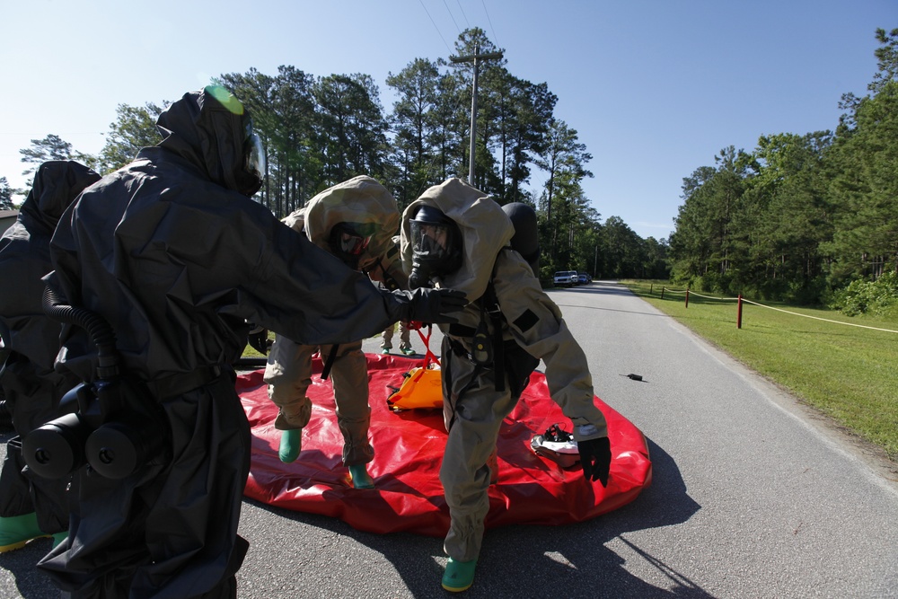 CBRN Marines respond to chemical warfare threat