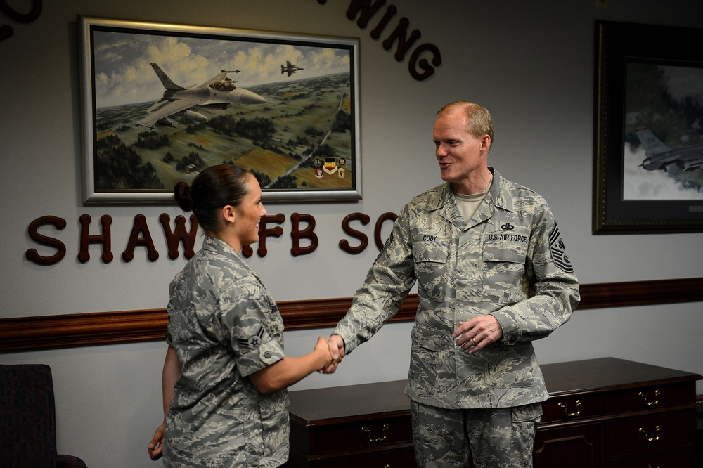 CMSAF visits Shaw, conveys top priorities to Airmen