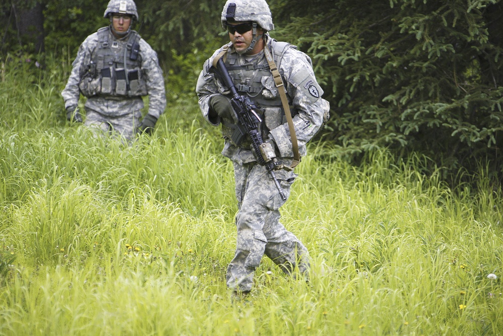 Alaska cavalry unit conducts dismounted live-fire exercise
