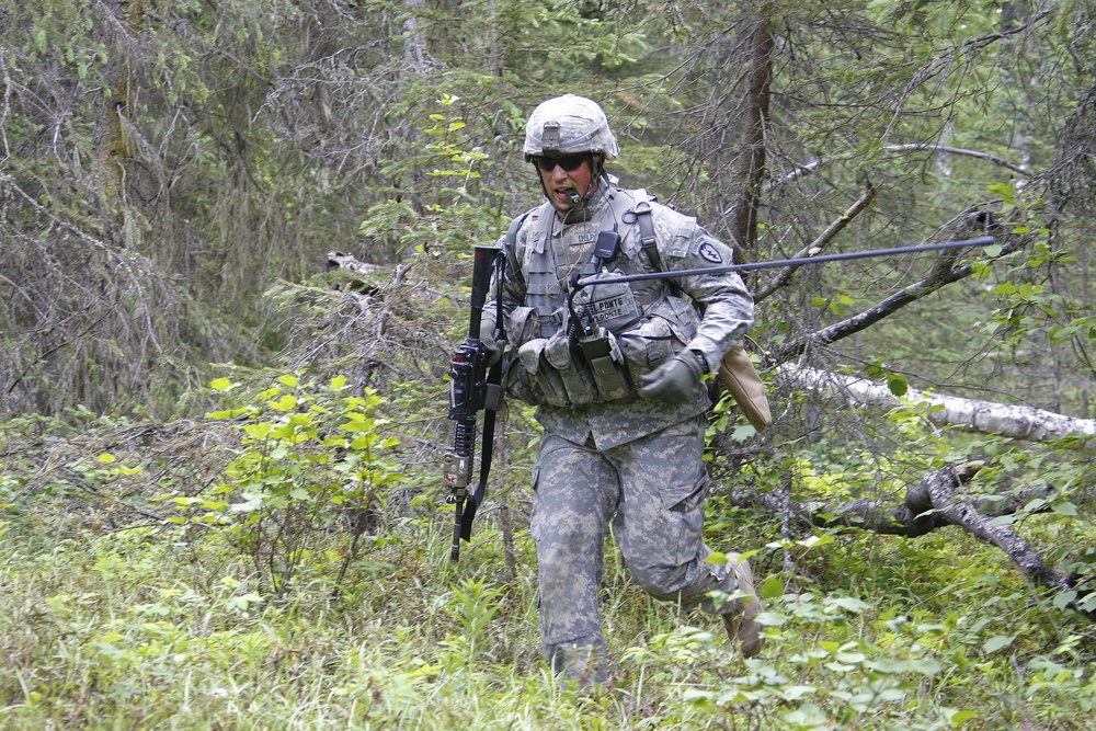 Alaska cavalry unit conducts dismounted live-fire exercise