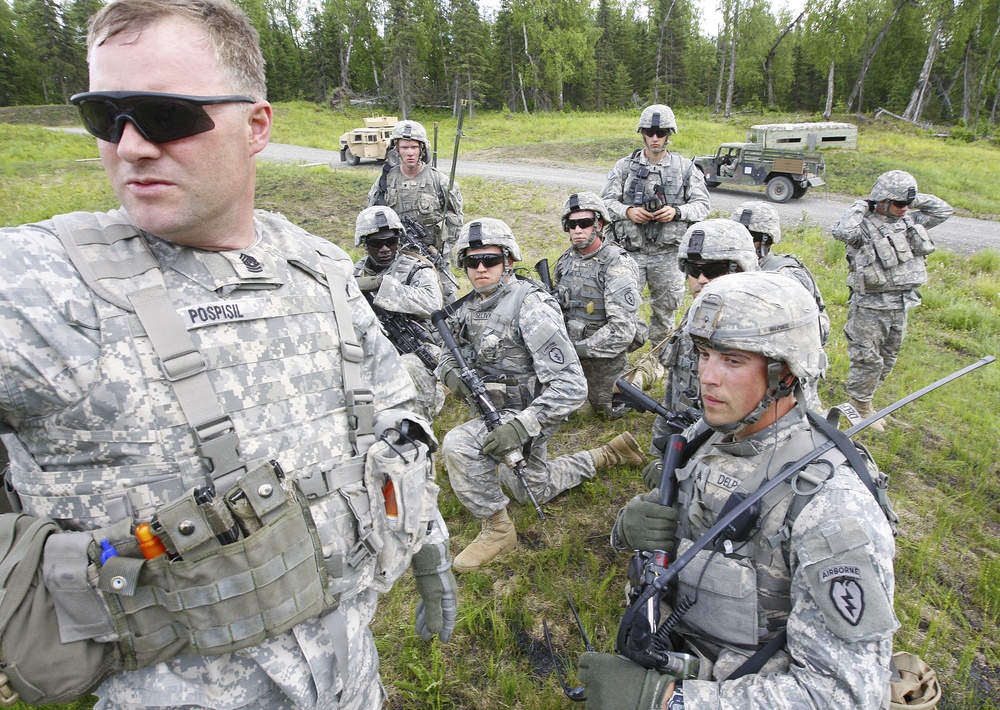Alaska cavalry unit conducts dismounted live-fire exercise