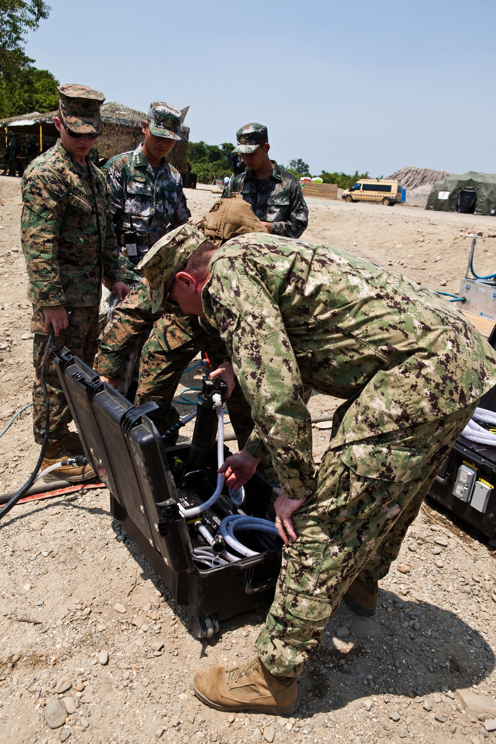 China, Singapore, US engineers standardize water purification process