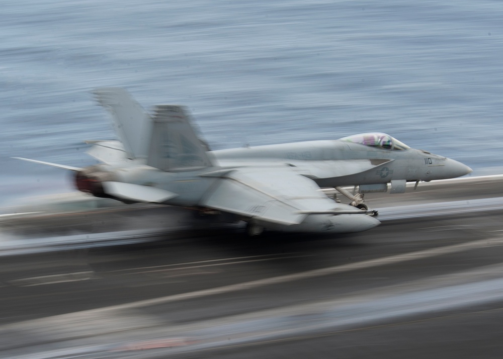 Super Hornet launches