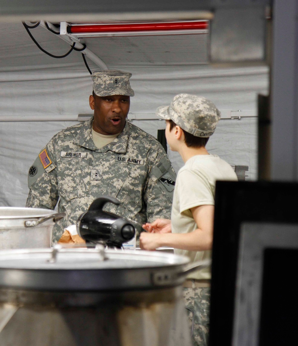 Cantrell prepares strawberry shortcake for Connelly